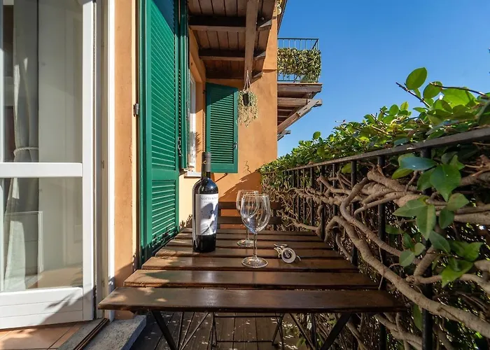 Apartment Bright With Private Garage