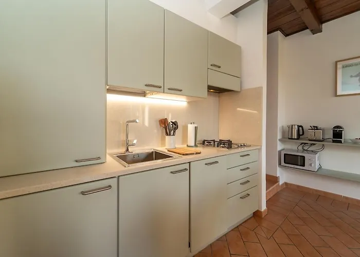 Bright With Private Garage Cernobbio